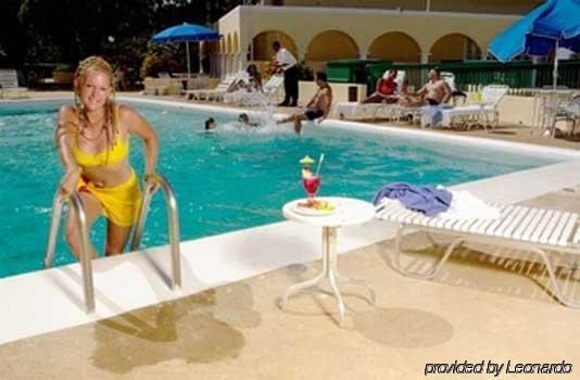 Cardiff Hotel And Spa Runaway Bay Luaran gambar